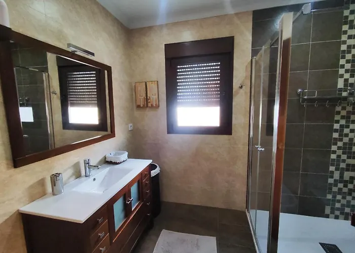 Encantador Con Piscina *