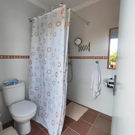 Encantador Con Piscina בית נופש